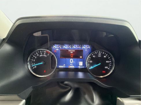 Used 2023 Ford Expedition XLT RWD image 14