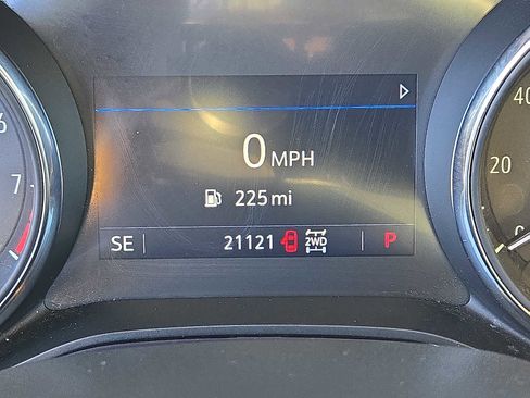 Certified 2023 Buick Encore GX Preferred w/ Cold Weather Comfort Package image 21