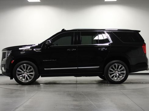 Used 2022 GMC Yukon Denali AWD/4WD image 7