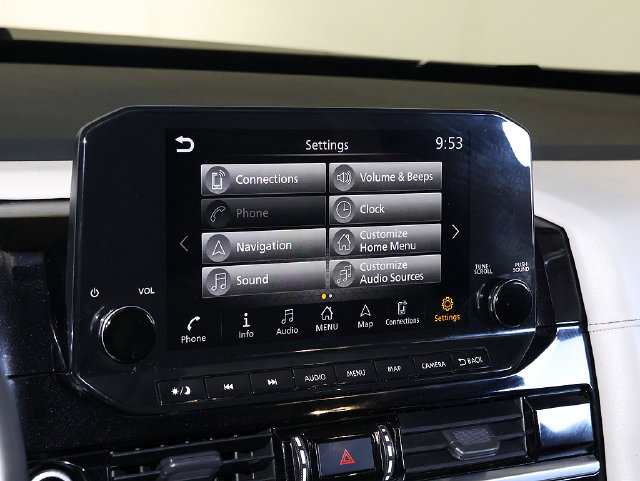 Used 2022 Nissan Pathfinder SL AWD/4WD image 19