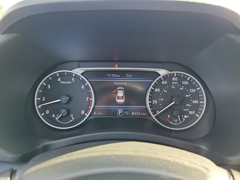 New 2025 Nissan Sentra SR w/ SR Premium Package image 24