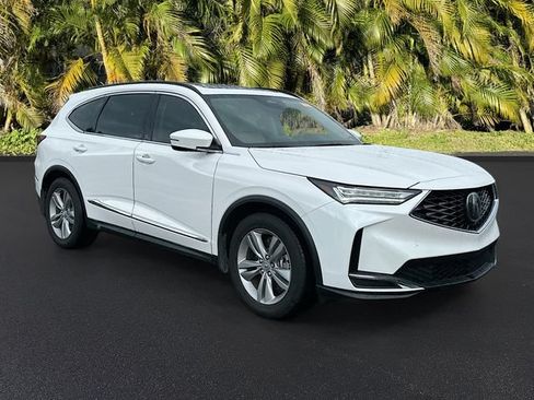 Used 2025 Acura MDX FWD image 2