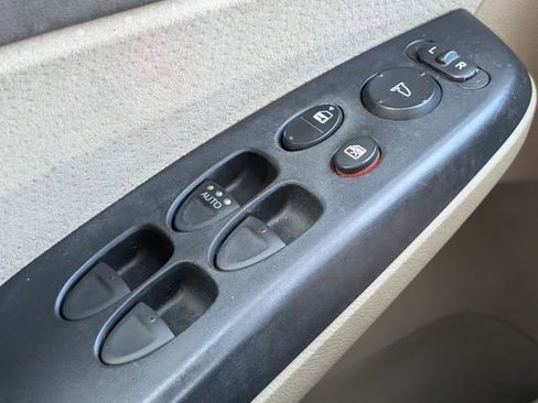 Used 2007 Honda Civic Hybrid Sedan image 17