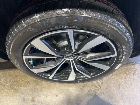 New 2026 Volkswagen Atlas SEL Premium R-Line AWD/4WD image 34