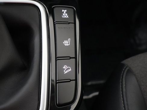 Used 2025 Kia Seltos S image 46