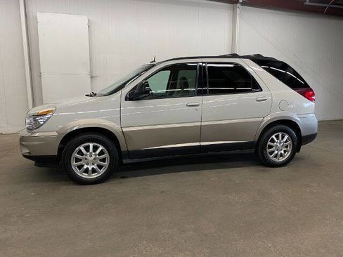 Used 2005 Buick Rendezvous CX image 1