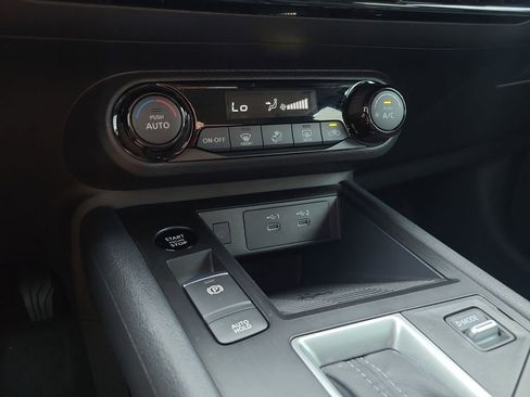 Certified 2026 Nissan Kicks SV image 21