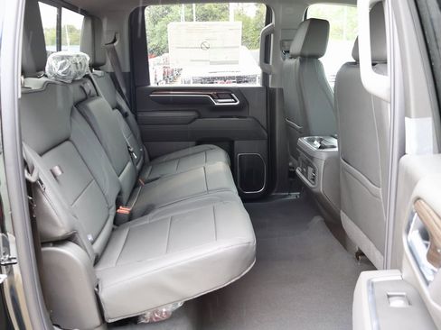 New 2026 Chevrolet Silverado 2500 LT w/ Trail Boss Package image 37