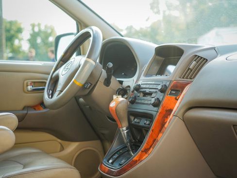 Used 2002 Lexus RX 300 4WD image 11