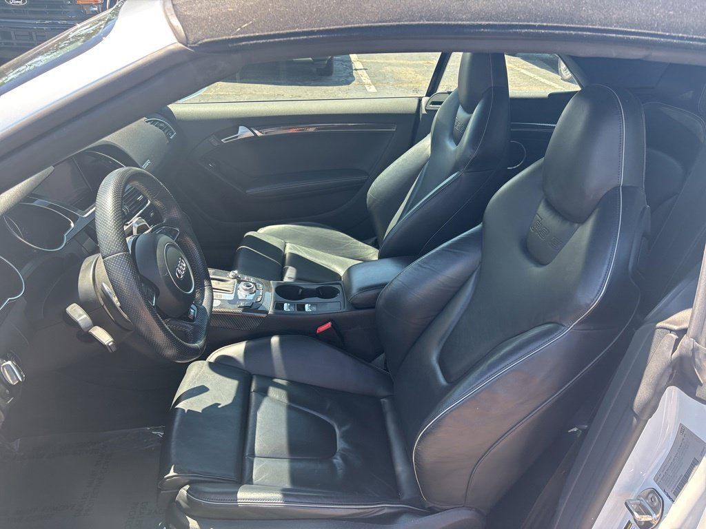 Used 2015 Audi RS 5 Cabriolet AWD/4WD image 24