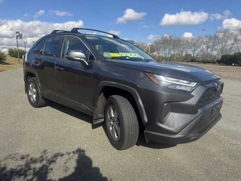 Used 2023 Toyota RAV4 XLE image 3