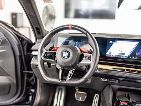 Used 2025 BMW M5 w/ Carbon Package image 36