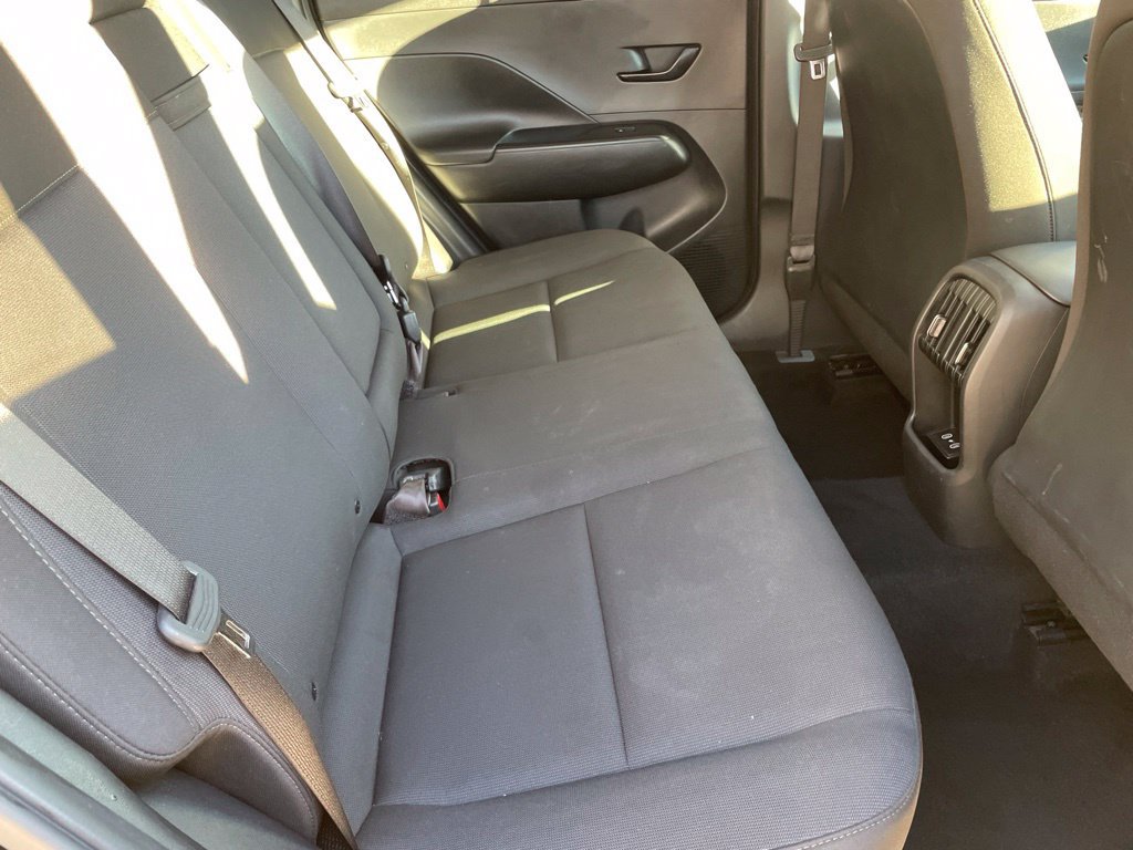 Used 2024 Hyundai Kona SEL w/ Convenience Package FWD image 24