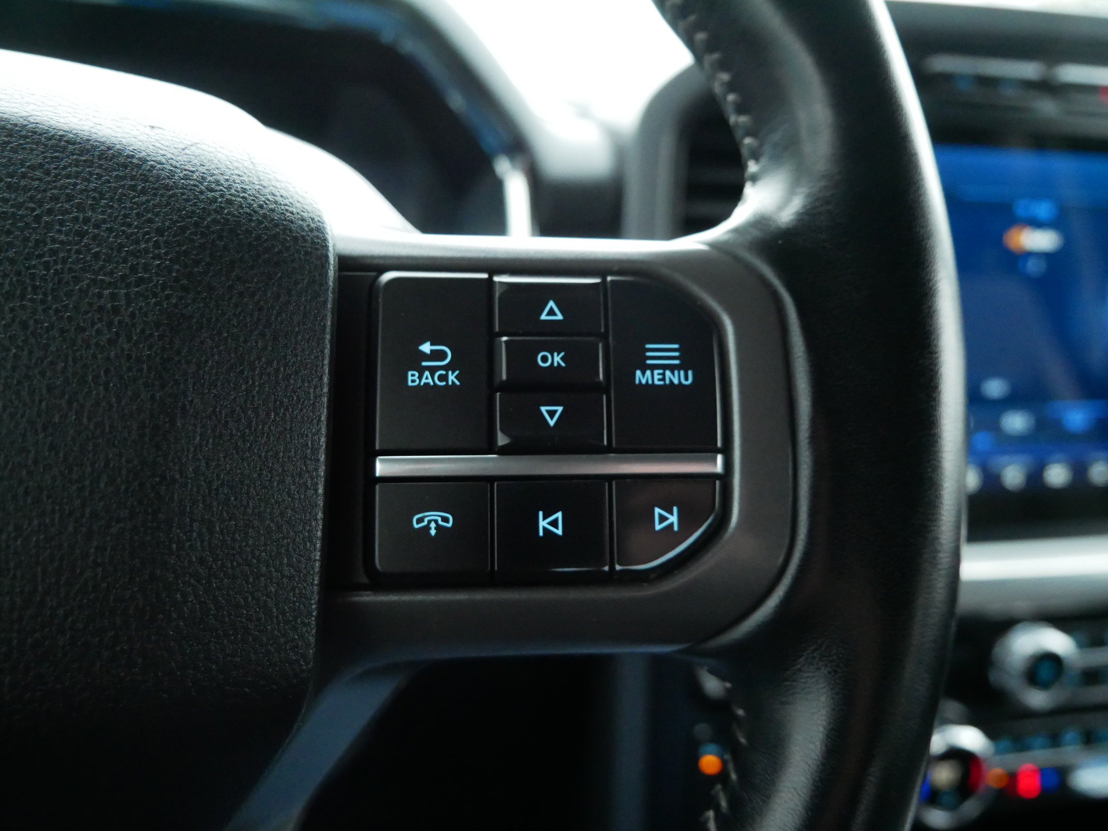 Used 2021 Ford F150 Lariat w/ Equipment Group 502A High AWD/4WD image 18