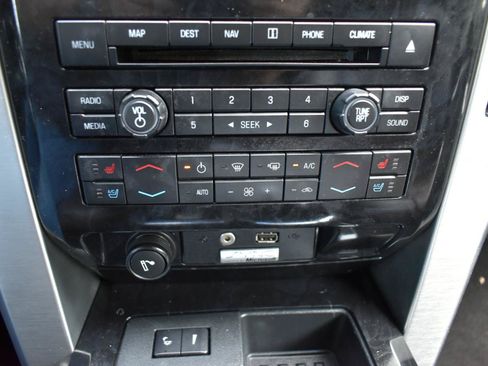 Used 2012 Ford F150 Platinum AWD/4WD image 22