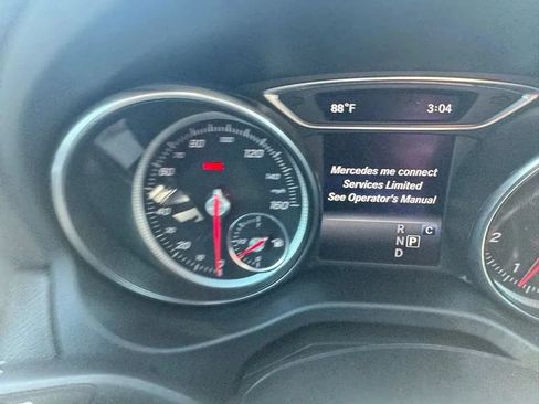 Used 2018 Mercedes-Benz GLA 250 4MATIC image 28