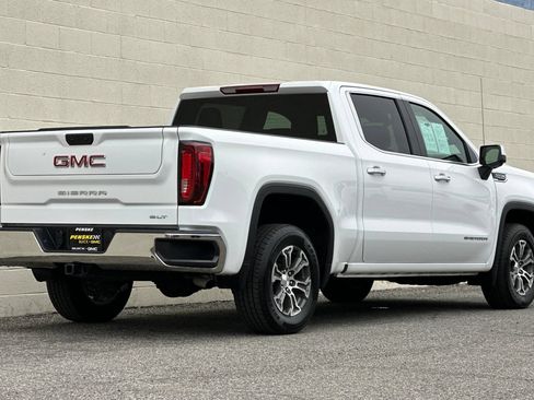 Certified 2025 GMC Sierra 1500 SLT RWD image 4