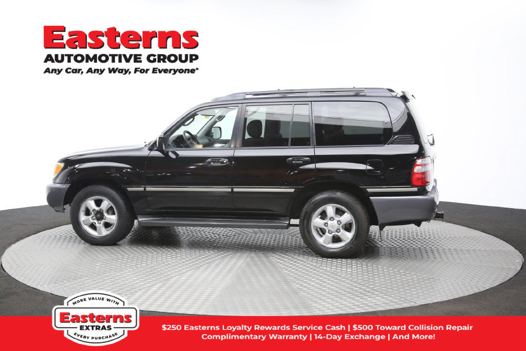 Used 2005 Toyota Land Cruiser w/ Convenience Pkg AWD/4WD image 65