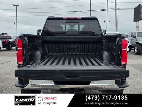 Used 2024 Chevrolet Silverado 2500 LTZ w/ LTZ Premium Package AWD/4WD image 6
