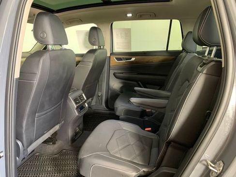 Used 2026 Volkswagen Atlas SE AWD/4WD image 7