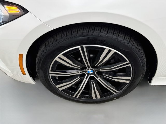 Used 2026 BMW 330i xDrive Sedan w/ Convenience Package AWD/4WD image 32
