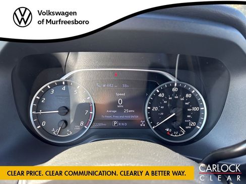 Used 2024 Nissan Titan SV w/ SV Bronze Edition Package image 17