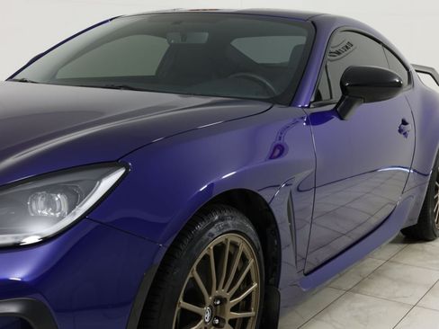 Used 2023 Toyota GR86 RWD image 44