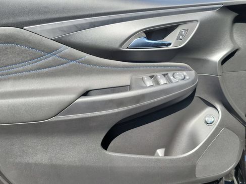 New 2026 Buick Envista Sport Touring w/ Convenience I Package FWD image 10