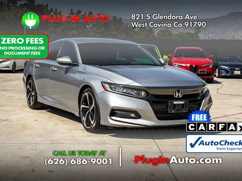 Used 2018 Honda Accord Sport image 3