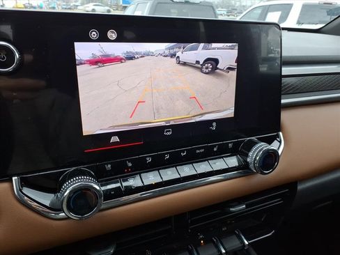 Used 2023 GMC Canyon AT4 w/ AT4 Premium Package image 26