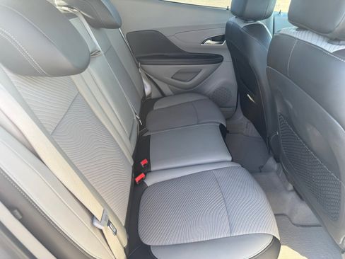 Used 2014 Buick Encore FWD image 23