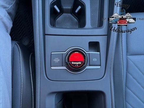 New 2026 Volkswagen Tiguan SE image 13