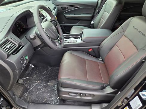 New 2026 Honda Ridgeline Black Edition image 8