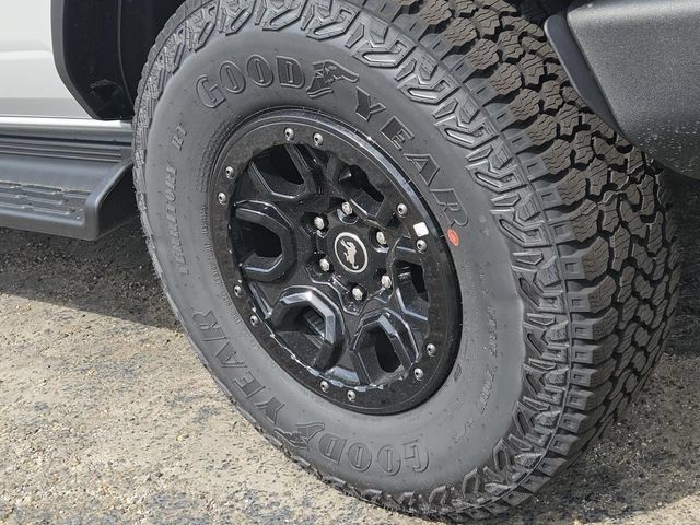 New 2026 Ford Bronco Outer Banks w/ Sasquatch Package AWD/4WD image 5