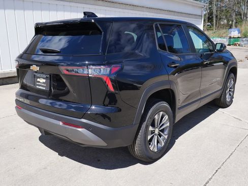 New 2026 Chevrolet Equinox LT w/ Convenience Package II AWD/4WD image 7