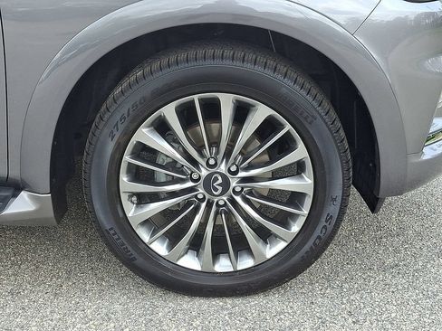 Used 2021 INFINITI QX80 Sensory w/ Cargo Package AWD/4WD image 8