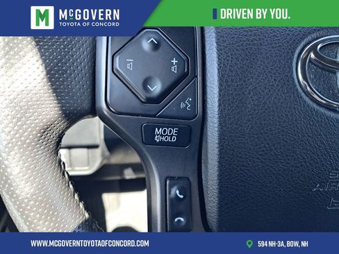Used 2021 Toyota Tacoma TRD Off-Road w/ TRD Premium Off Road Package AWD/4WD image 23
