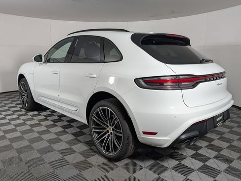 New 2026 Porsche Macan AWD/4WD image 3
