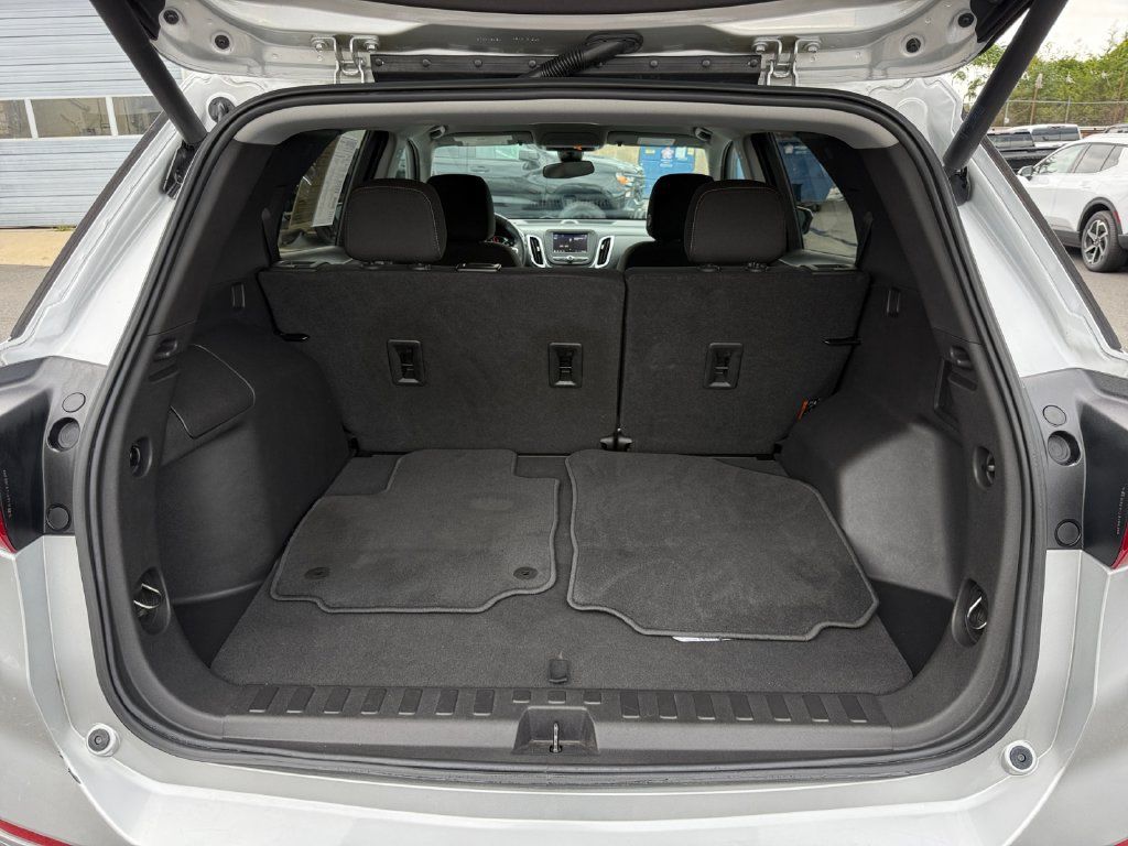 Used 2021 Chevrolet Equinox LT AWD/4WD image 23