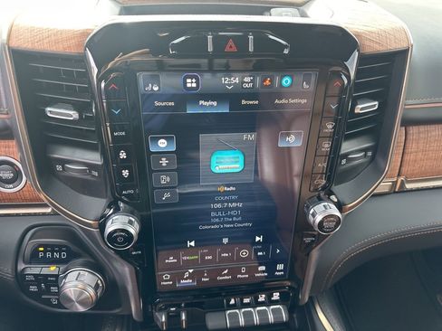 Used 2022 RAM 1500 Limited w/ Body Color Bumper Group image 3