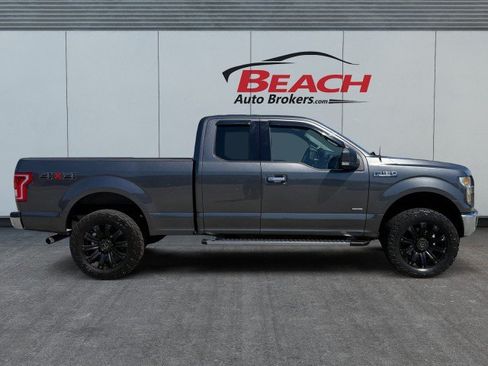 Used 2016 Ford F150 XLT w/ Equipment Group 302A Luxury AWD/4WD image 9