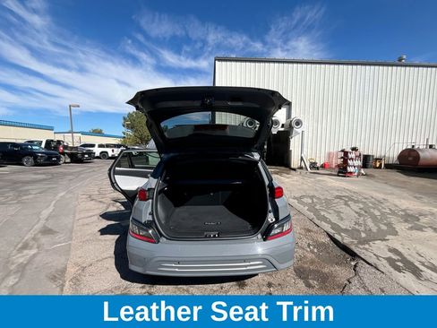 Used 2023 Hyundai Kona Limited image 15