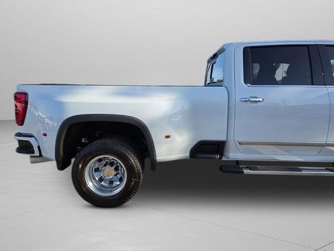 New 2026 Chevrolet Silverado 3500 High Country w/ High Country Premium Package image 27