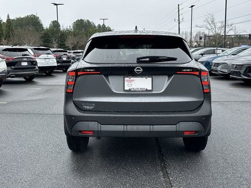 Certified 2025 Nissan Kicks SV image 7