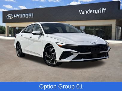 Used 2025 Hyundai Elantra Limited