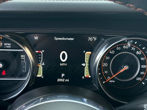 Used 2023 Jeep Wrangler Unlimited Rubicon 392 image 28