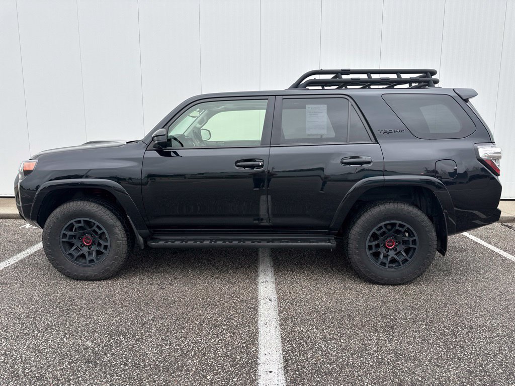 Used 2022 Toyota 4Runner TRD Pro AWD/4WD image 3