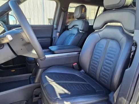 Used 2023 Rivian R1S Launch Edition AWD/4WD image 19