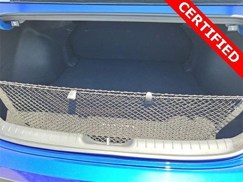 Used 2025 Hyundai Elantra Sport image 18