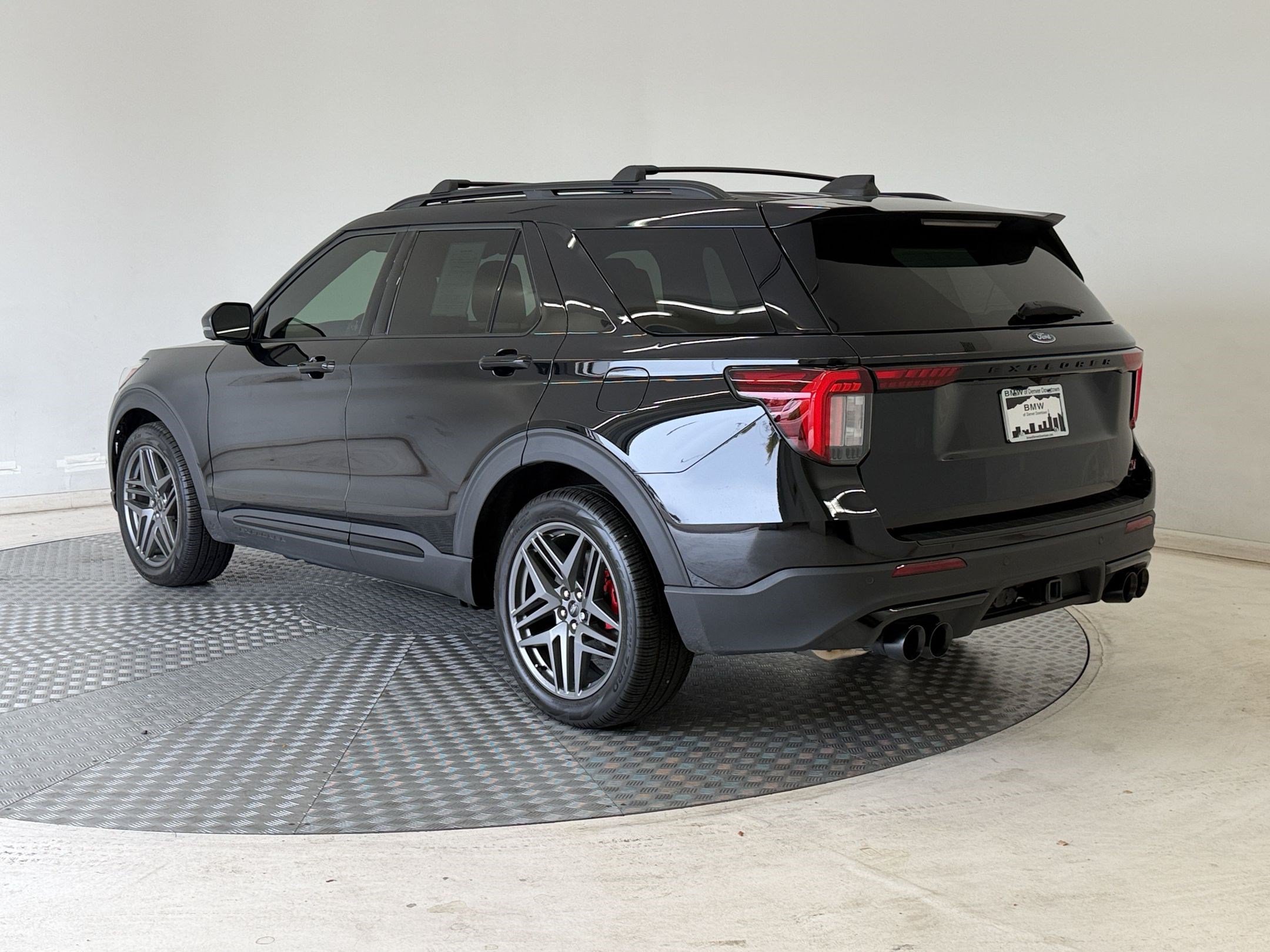 Used 2026 Ford Explorer ST w/ Sun And Sound Package AWD/4WD image 3